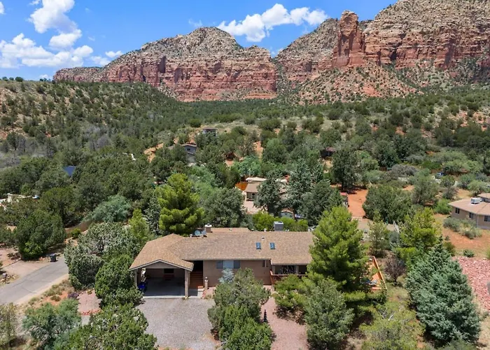 Holiday home 3 Bdrm Next To Trails With Hot Tub Sedona