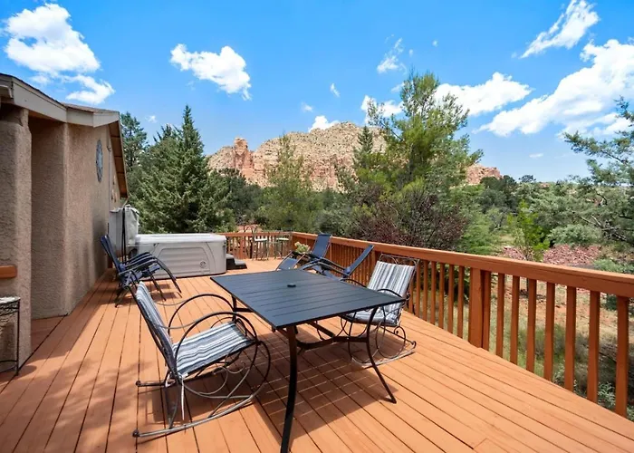 3 Bdrm Next To Trails With Hot Tub *