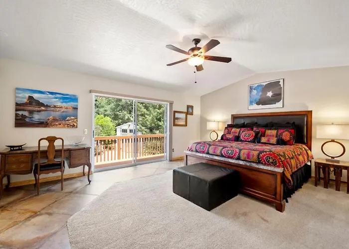 3 Bdrm Next To Trails With Hot Tub *