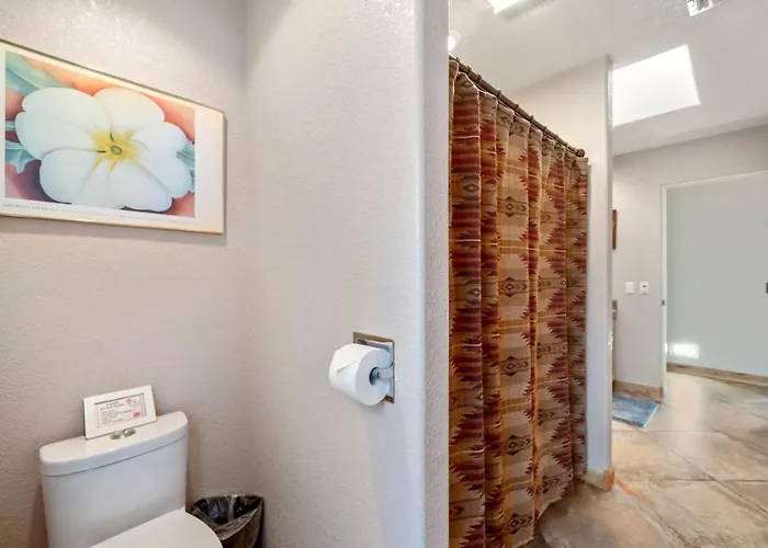 3 Bdrm Next To Trails With Hot Tub *